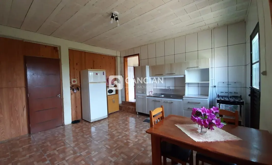 Casa com 3 quartos à venda, 69m2 em Camobi, Santa Maria - RS - imagem 9 Foto 9 de Casa com 3 quartos à venda, 69m2 em Camobi, Santa Maria - RS