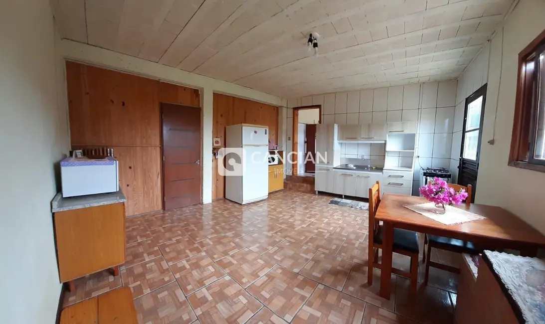Casa com 3 quartos à venda, 69m2 em Camobi, Santa Maria - RS - imagem 6 Foto 6 de Casa com 3 quartos à venda, 69m2 em Camobi, Santa Maria - RS