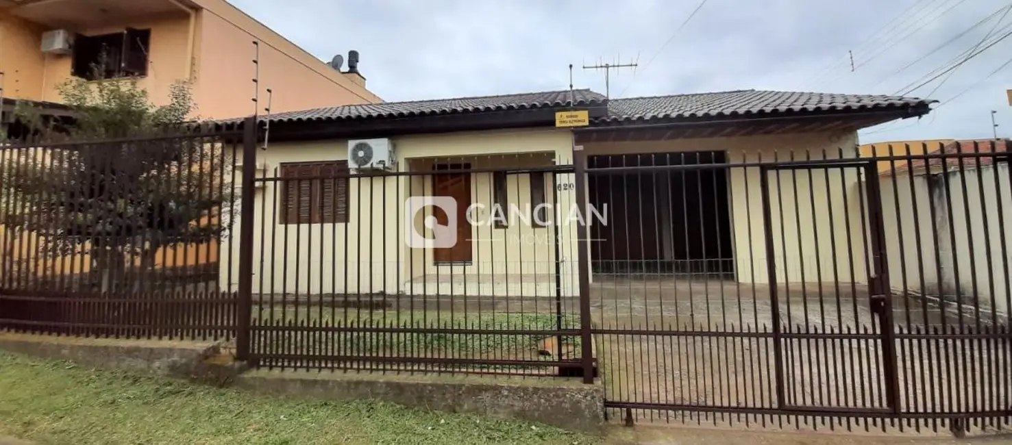 Casa com 3 quartos à venda, 69m2 em Camobi, Santa Maria - RS - imagem 2 Foto 2 de Casa com 3 quartos à venda, 69m2 em Camobi, Santa Maria - RS