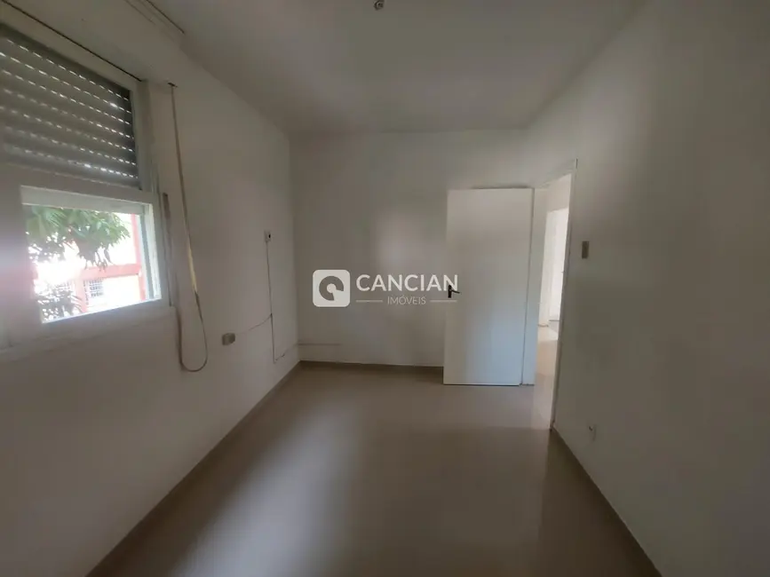 Foto 4 de Apartamento com 2 quartos à venda, 48m2 em Nossa Senhora de Lourdes, Santa Maria - RS