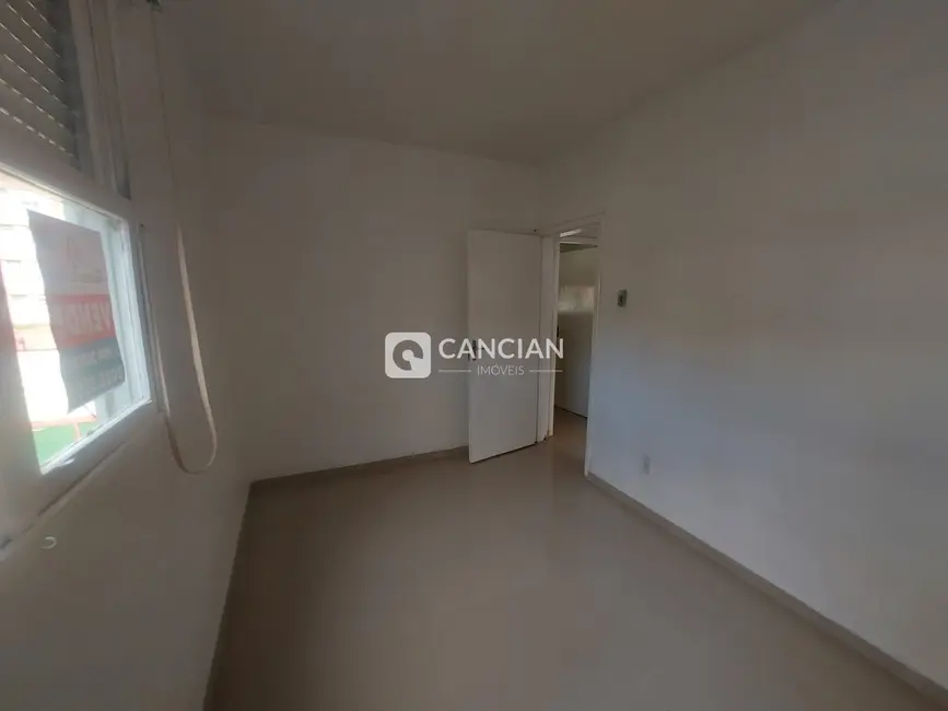 Foto 3 de Apartamento com 2 quartos à venda, 48m2 em Nossa Senhora de Lourdes, Santa Maria - RS