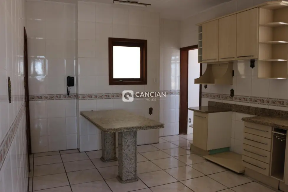 Foto 7 de Apartamento com 3 quartos à venda, 95m2 em Centro, Santa Maria - RS