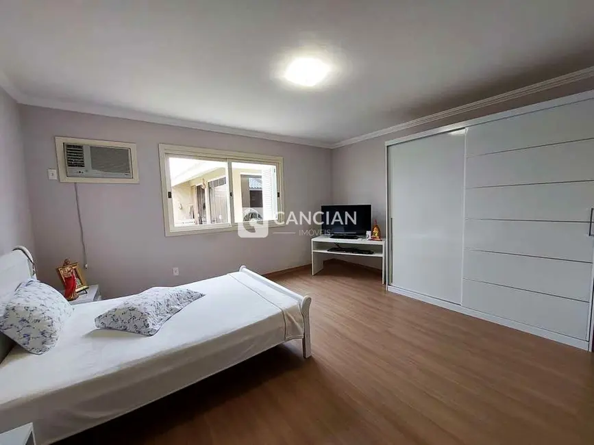 Casa com 2 quartos à venda, 190m2 em Camobi, Santa Maria - RS - imagem 7 Foto 7 de Casa com 2 quartos à venda, 190m2 em Camobi, Santa Maria - RS