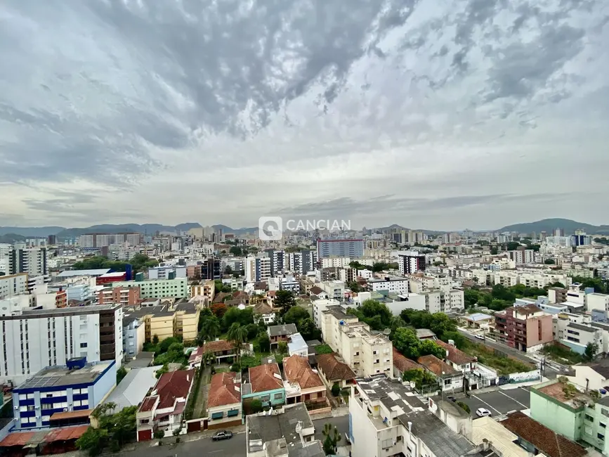 Foto 6 de Cobertura com 4 quartos à venda, 260m2 em Bonfim, Santa Maria - RS