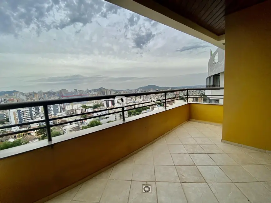 Foto 5 de Cobertura com 4 quartos à venda, 260m2 em Bonfim, Santa Maria - RS