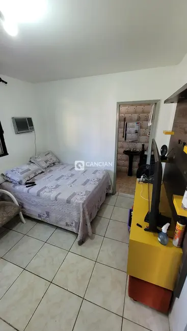 Casa com 3 quartos à venda, 121m2 em Patronato, Santa Maria - RS - imagem 5 Foto 5 de Casa com 3 quartos à venda, 121m2 em Patronato, Santa Maria - RS