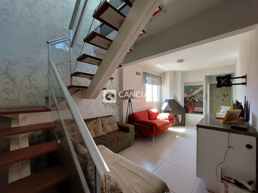 Foto 4 de Cobertura com 3 quartos à venda, 147m2 em Centro, Santa Maria - RS