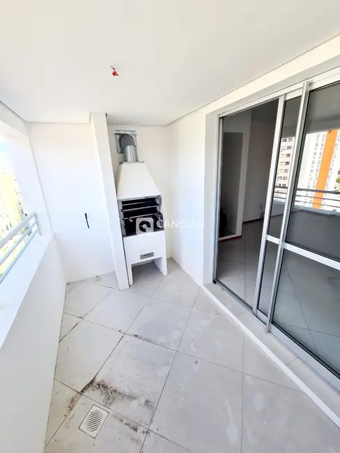 Foto 4 de Apartamento com 3 quartos à venda, 132m2 em Centro, Santa Maria - RS