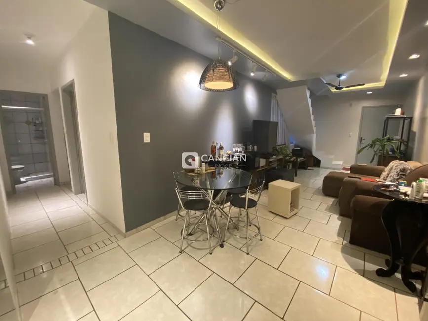 Cobertura com 3 quartos à venda, 158m2 em Nossa Senhora de Fátima, Santa Maria - RS - imagem 3 Foto 3 de Cobertura com 3 quartos à venda, 158m2 em Nossa Senhora de Fátima, Santa Maria - RS