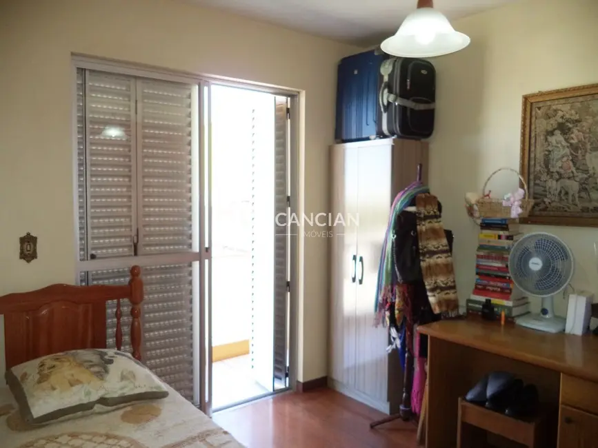 Foto 9 de Apartamento com 3 quartos à venda, 93m2 em Nossa Senhora do Rosário, Santa Maria - RS