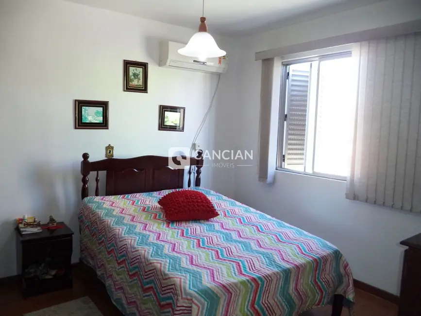 Foto 6 de Apartamento com 3 quartos à venda, 93m2 em Nossa Senhora do Rosário, Santa Maria - RS