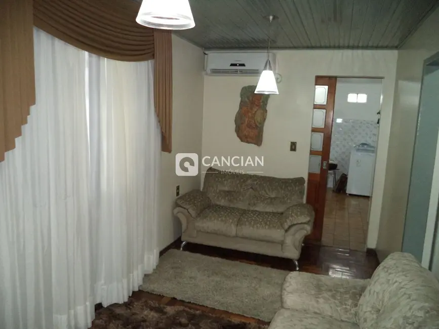 Foto 3 de Casa com 3 quartos à venda, 120m2 em Carolina, Santa Maria - RS