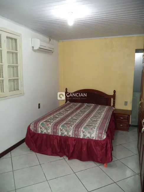 Foto 5 de Casa com 3 quartos à venda, 120m2 em Carolina, Santa Maria - RS