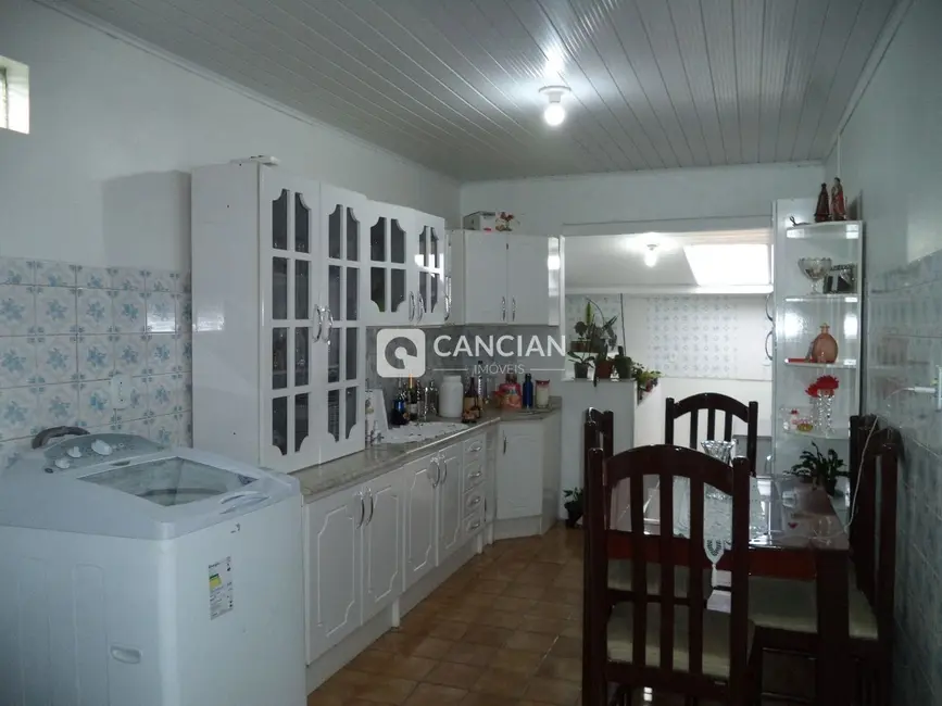 Foto 2 de Casa com 3 quartos à venda, 120m2 em Carolina, Santa Maria - RS
