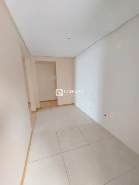 Foto 3 de Apartamento com 2 quartos à venda, 84m2 em Camobi, Santa Maria - RS