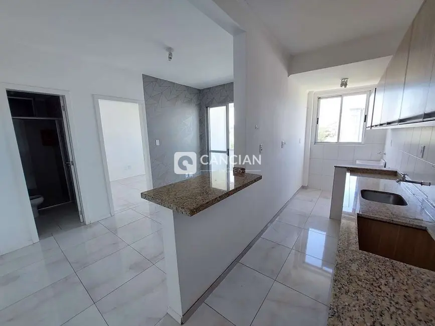 Foto 5 de Apartamento com 1 quarto à venda, 38m2 em Nossa Senhora de Lourdes, Santa Maria - RS