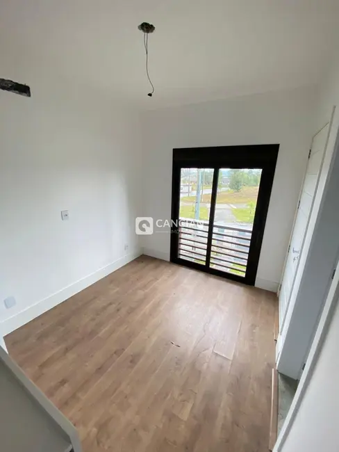 Casa com 3 quartos à venda, 116m2 em São José, Santa Maria - RS - imagem 9 Foto 9 de Casa com 3 quartos à venda, 116m2 em São José, Santa Maria - RS