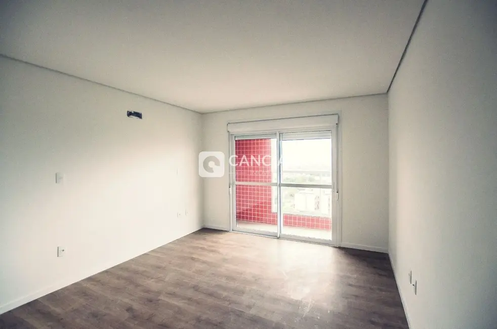 Foto 8 de Apartamento com 4 quartos à venda, 165m2 em Bonfim, Santa Maria - RS