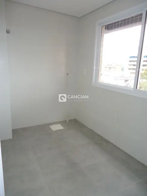 Foto 6 de Apartamento com 3 quartos à venda, 165m2 em Bonfim, Santa Maria - RS