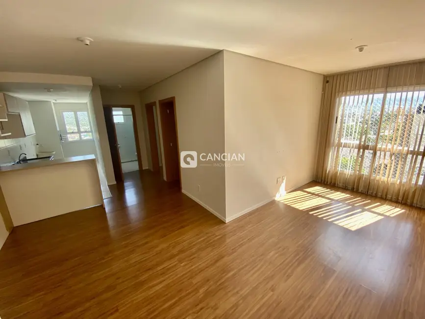 Foto 3 de Apartamento com 2 quartos à venda, 57m2 em Nossa Senhora do Rosário, Santa Maria - RS
