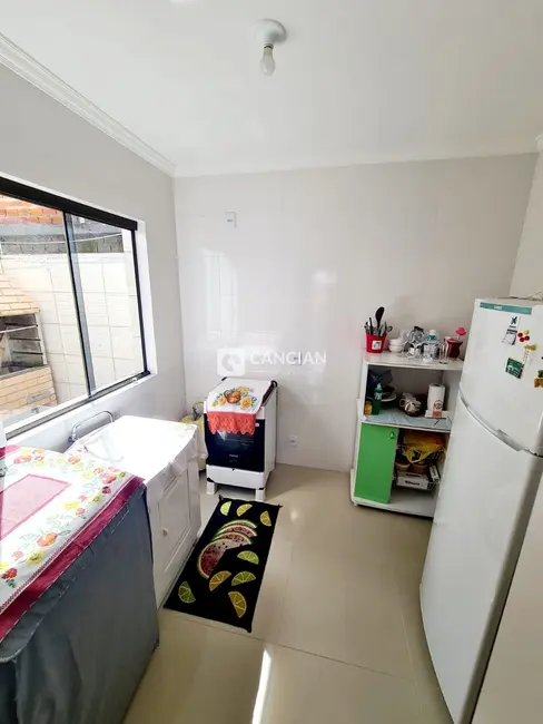 Casa com 2 quartos à venda, 75m2 em Camobi, Santa Maria - RS - imagem 8 Foto 8 de Casa com 2 quartos à venda, 75m2 em Camobi, Santa Maria - RS