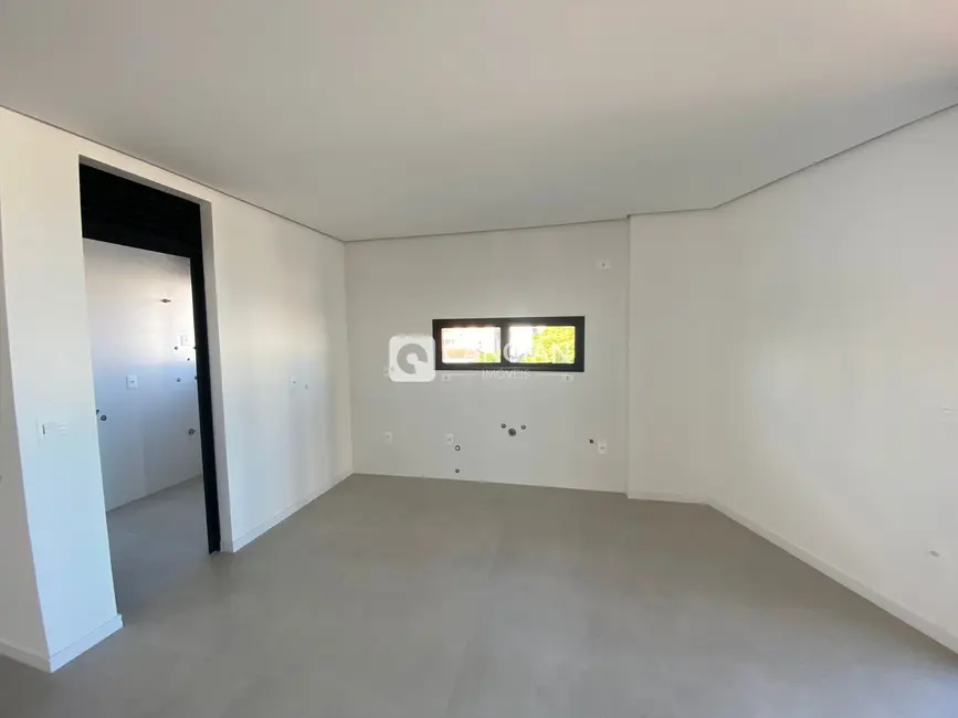 Foto 4 de Apartamento com 3 quartos à venda, 149m2 em Nossa Senhora Medianeira, Santa Maria - RS