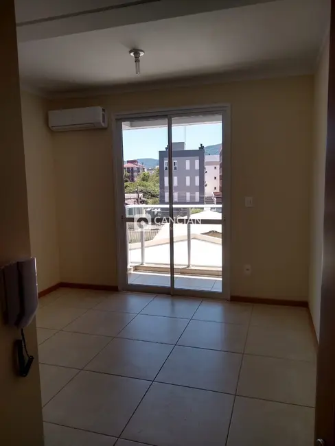 Foto 2 de Apartamento com 1 quarto à venda, 42m2 em Camobi, Santa Maria - RS