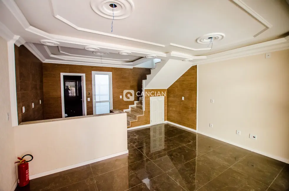 Casa com 2 quartos à venda, 100m2 em São José, Santa Maria - RS - imagem 3 Foto 3 de Casa com 2 quartos à venda, 100m2 em São José, Santa Maria - RS