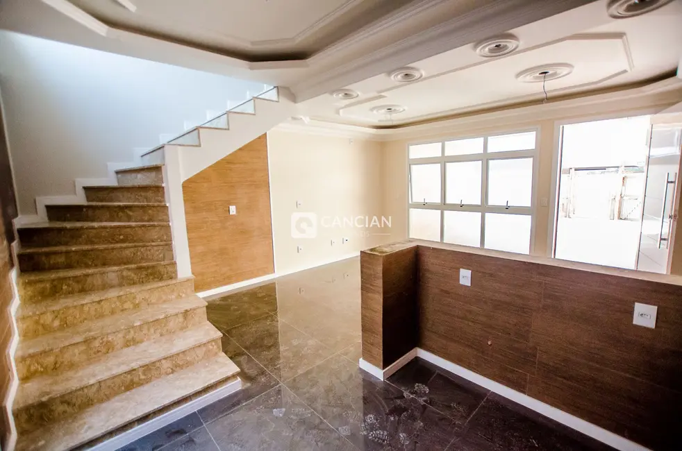 Casa com 2 quartos à venda, 100m2 em São José, Santa Maria - RS - imagem 4 Foto 4 de Casa com 2 quartos à venda, 100m2 em São José, Santa Maria - RS