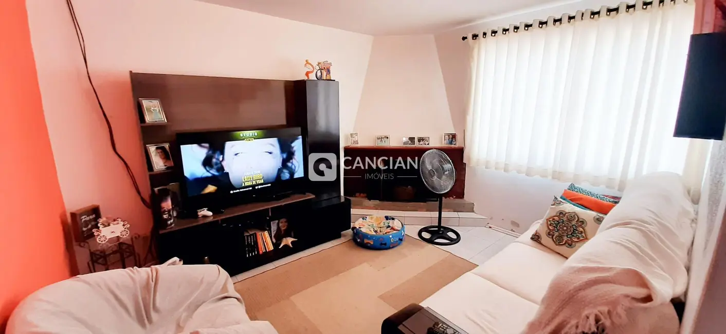 Casa com 3 quartos à venda, 151m2 em Pinheiro Machado, Santa Maria - RS - imagem 7 Foto 7 de Casa com 3 quartos à venda, 151m2 em Pinheiro Machado, Santa Maria - RS