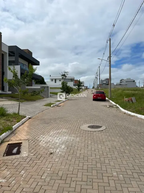 Foto 2 de Terreno / Lote à venda, 405m2 em Camobi, Santa Maria - RS