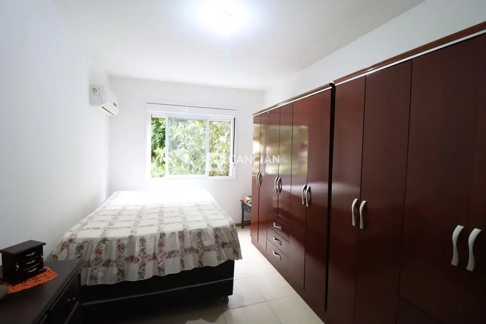 Foto 9 de Apartamento com 2 quartos à venda, 64m2 em Santa Maria - RS