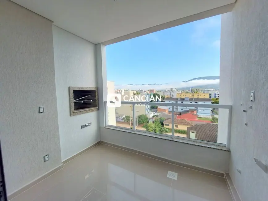 Foto 2 de Apartamento com 1 quarto à venda, 39m2 em Camobi, Santa Maria - RS