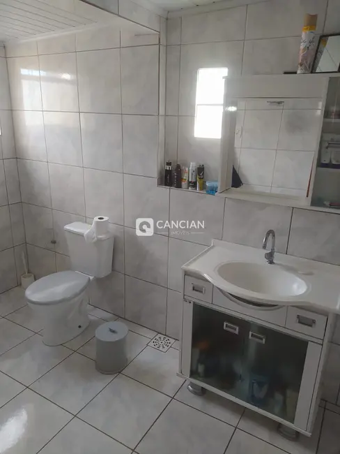 Foto 6 de Casa com 3 quartos à venda, 152m2 em Nossa Senhora do Perpétuo Socorro, Santa Maria - RS