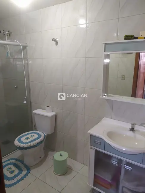 Foto 8 de Casa com 3 quartos à venda, 152m2 em Nossa Senhora do Perpétuo Socorro, Santa Maria - RS