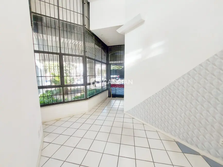 Sala Comercial com 5 quartos à venda, 313m2 em Centro, Santa Maria - RS - imagem 3 Foto 3 de Sala Comercial com 5 quartos à venda, 313m2 em Centro, Santa Maria - RS