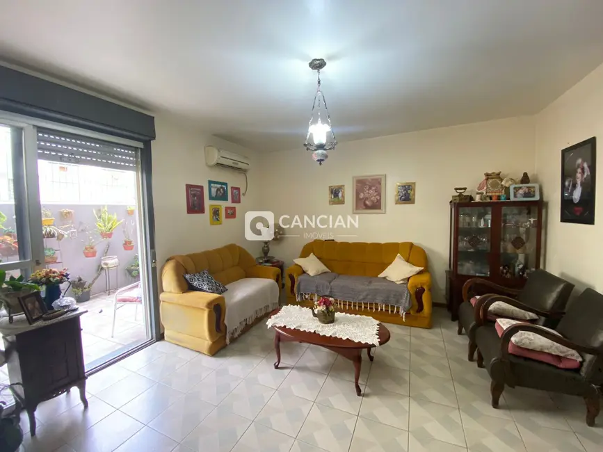 Foto 4 de Apartamento com 3 quartos à venda, 174m2 em Nossa Senhora de Fátima, Santa Maria - RS