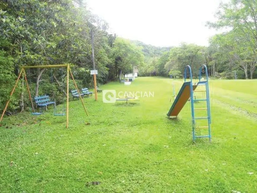 Foto 2 de Chácara à venda, 416m2 em Camobi, Santa Maria - RS