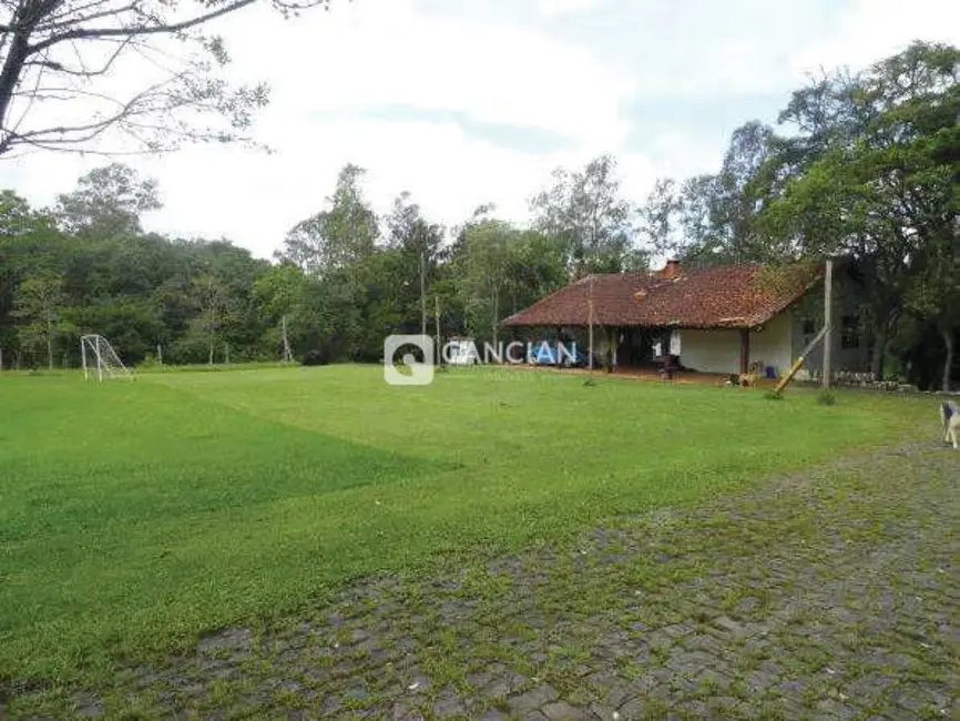 Foto 3 de Chácara à venda, 416m2 em Camobi, Santa Maria - RS