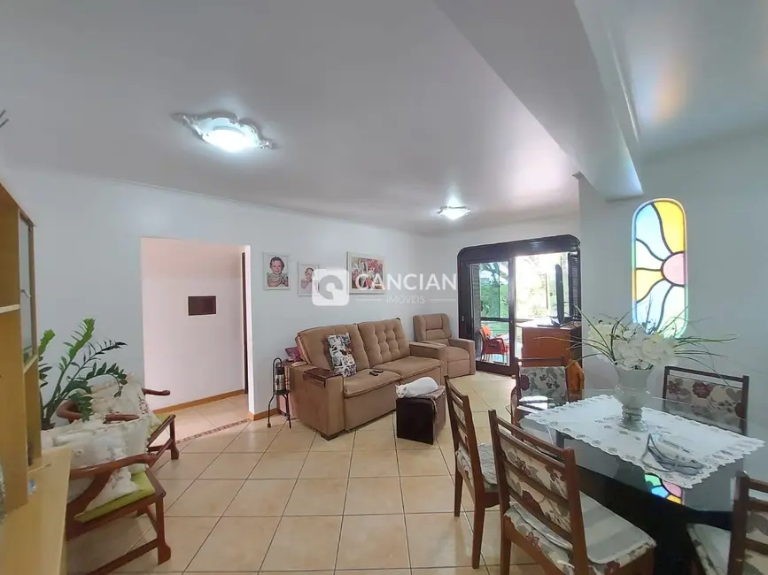 Apartamento com 2 quartos à venda, 103m2 em Nossa Senhora de Fátima, Santa Maria - RS - imagem 4 Foto 4 de Apartamento com 2 quartos à venda, 103m2 em Nossa Senhora de Fátima, Santa Maria - RS