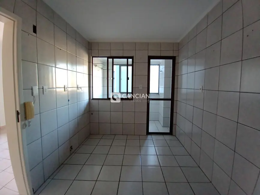 Foto 2 de Apartamento com 2 quartos à venda, 80m2 em Duque de Caxias, Santa Maria - RS