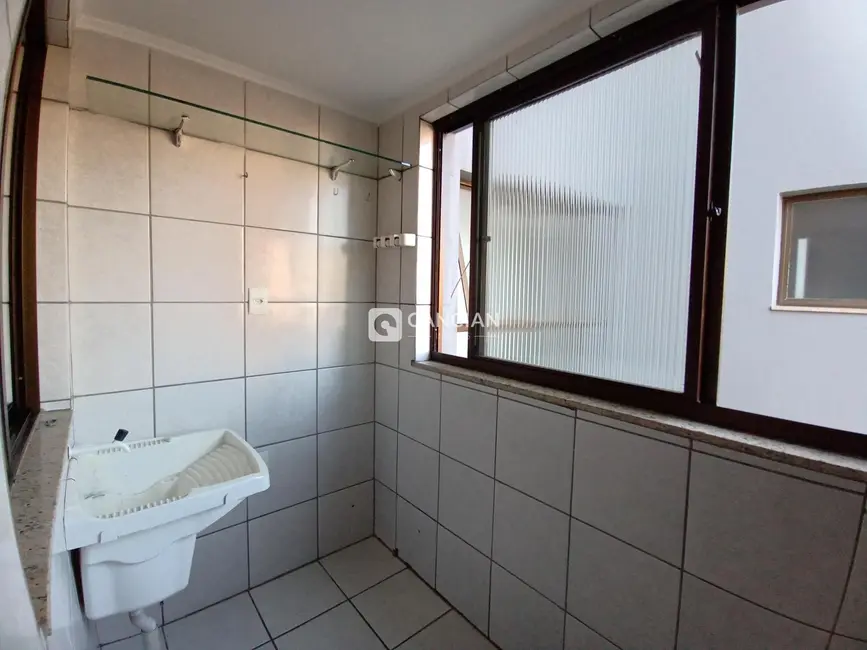 Foto 4 de Apartamento com 2 quartos à venda, 80m2 em Duque de Caxias, Santa Maria - RS