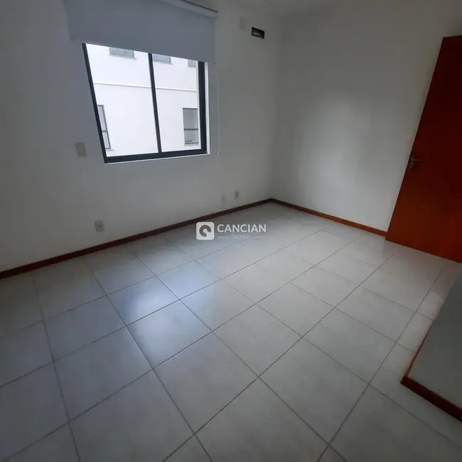 Foto 5 de Apartamento com 1 quarto à venda, 37m2 em Centro, Santa Maria - RS