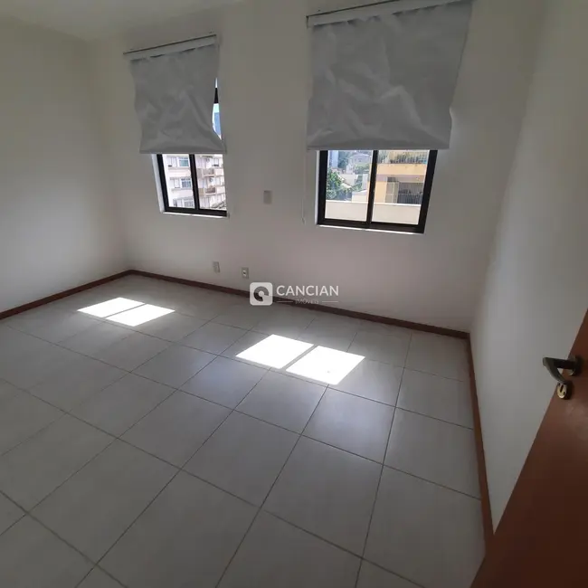 Foto 8 de Apartamento com 1 quarto à venda, 43m2 em Centro, Santa Maria - RS