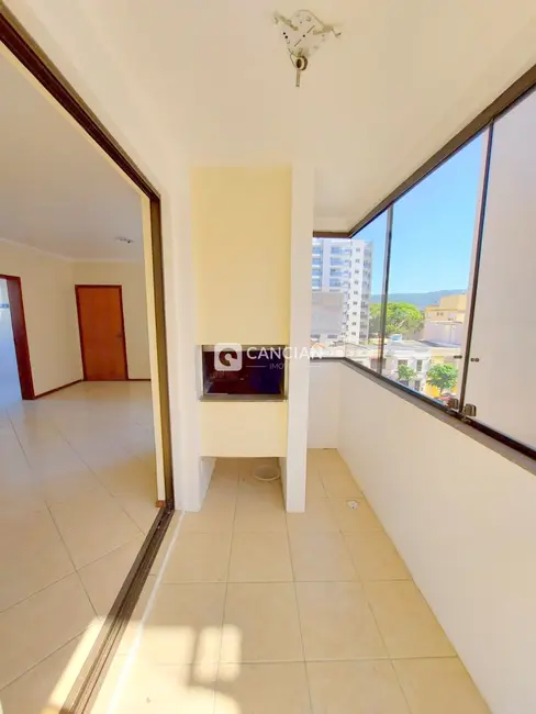 Foto 5 de Apartamento com 3 quartos à venda, 119m2 em Centro, Santa Maria - RS
