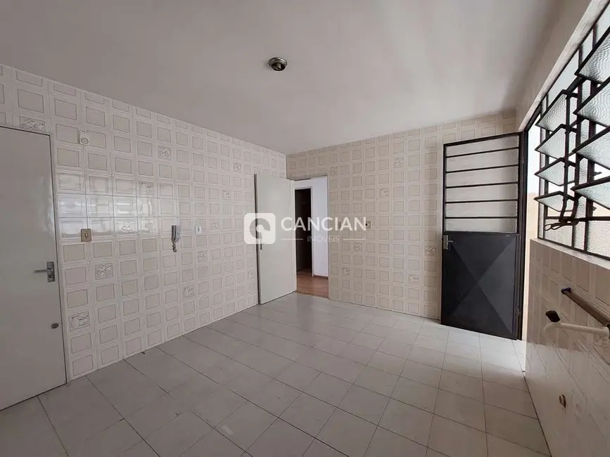 Foto 6 de Apartamento com 2 quartos à venda, 74m2 em Centro, Santa Maria - RS