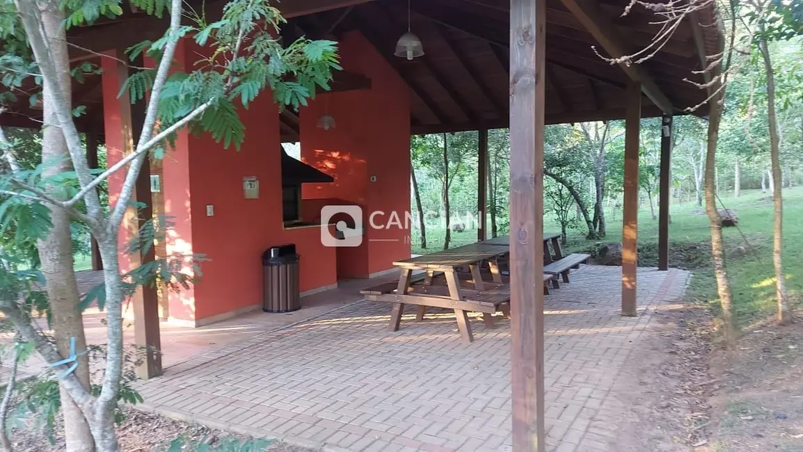 Foto 7 de Terreno / Lote à venda, 391m2 em Tomazetti, Santa Maria - RS