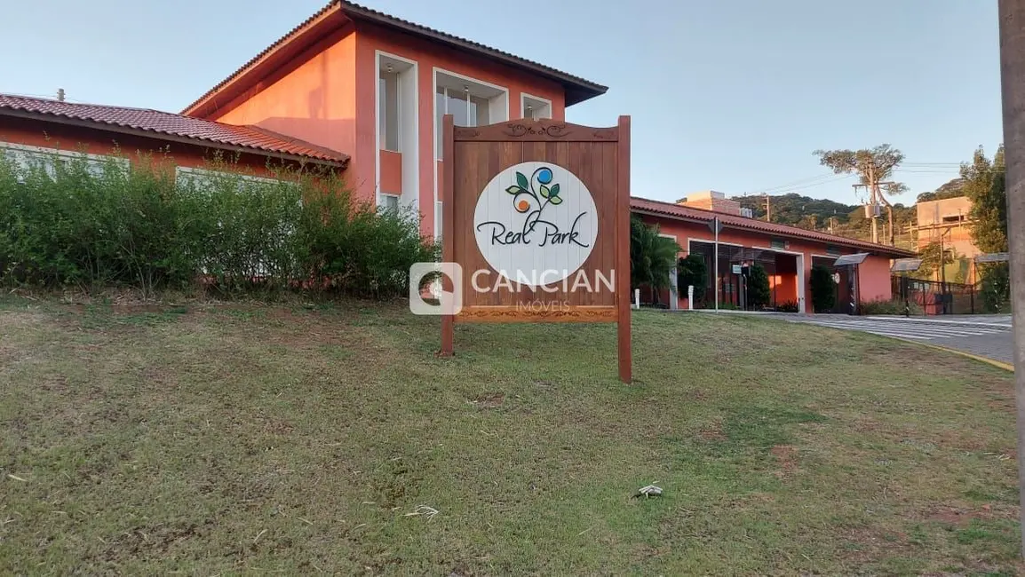 Foto 1 de Terreno / Lote à venda, 300m2 em Tomazetti, Santa Maria - RS