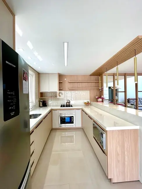 Casa com 3 quartos à venda, 175m2 em Camobi, Santa Maria - RS - imagem 8 Foto 8 de Casa com 3 quartos à venda, 175m2 em Camobi, Santa Maria - RS