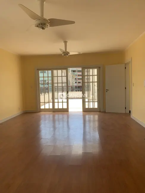 Foto 5 de Cobertura com 4 quartos à venda, 247m2 em Centro, Santa Maria - RS